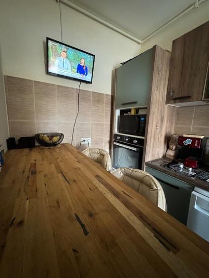 Apartament cu 3 camere, mobilat în Bucureștii Noi