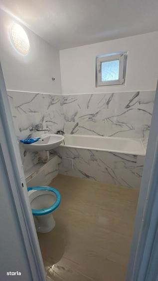 Apartament cu 3 camere decomandat în Dristor