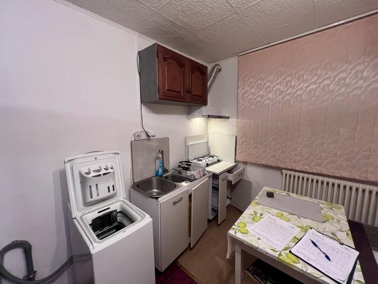 Garsonieră decomandată, mobilată în Iosefin