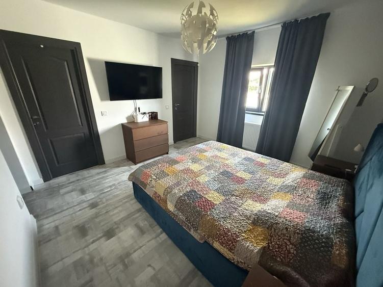Casă cu 3 camere în Tăbărăști