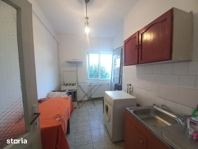 Apartament cu 2 camere nedecomandat în Orașul Vechi