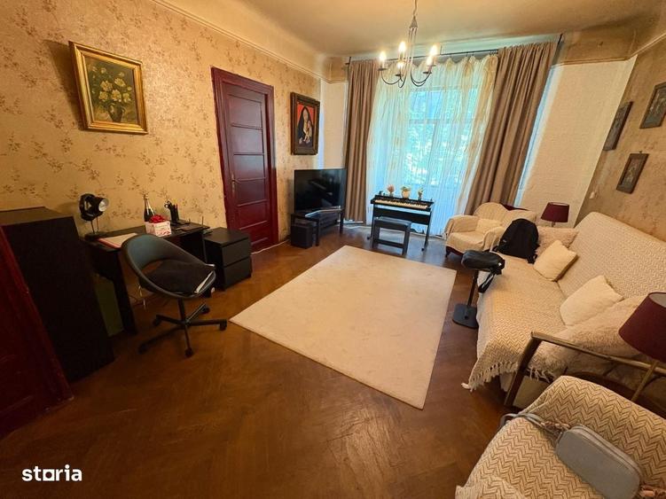 Apartament cu 3 camere în Cotroceni