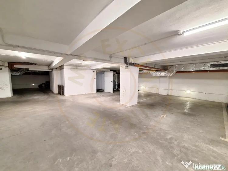 Apartament cu 4 camere decomandat, mobilat în Craiovei