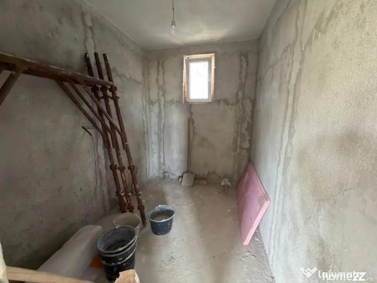 Casă cu 3 camere cu Teren 314 Mp în Central