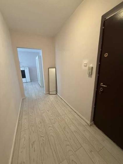 Garsonieră decomandată în Complex Studențesc