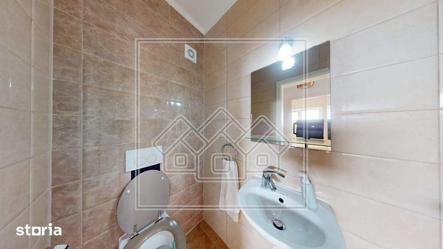 Apartament cu 3 camere, 2 bai si balcon Avangarden - 9