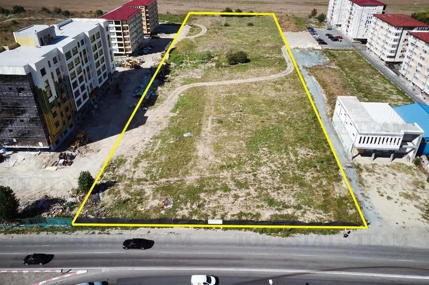 Teren agricol intravilan de 5124 mp, în Aurel Vlaicu