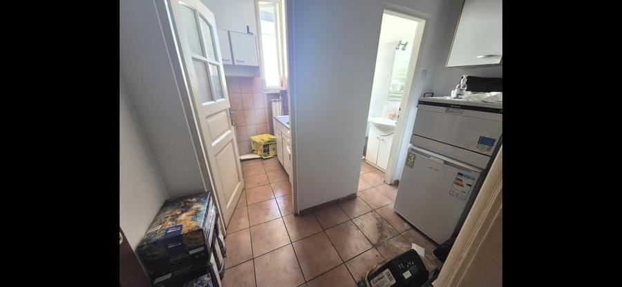 Apartament decomandat în Romană