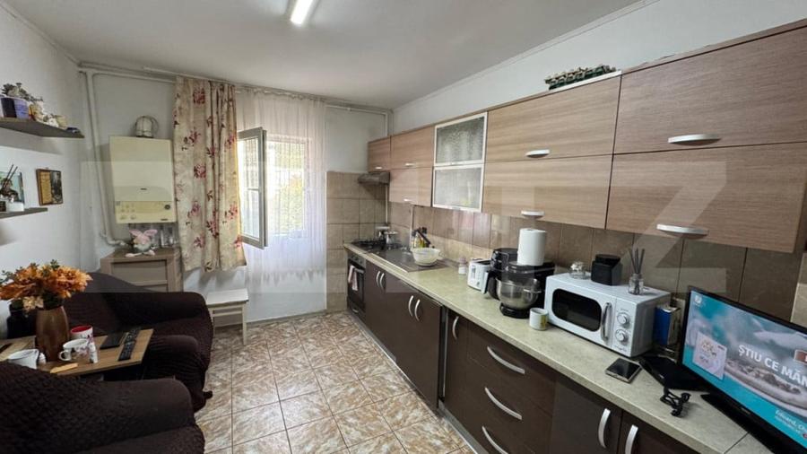 Apartament decomandat cu 3 camere spatioase si luminoase - e - 5