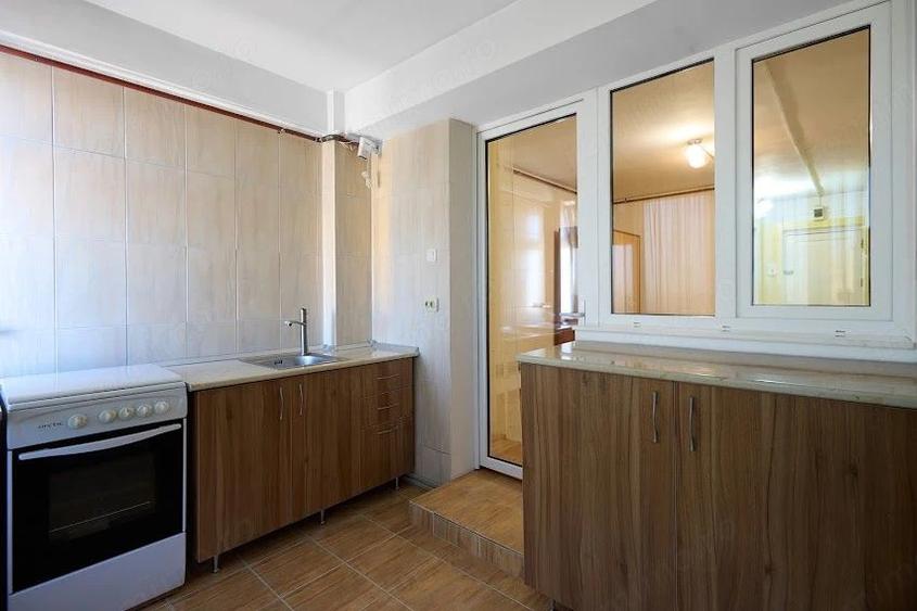 Garsonieră decomandată în Prundu