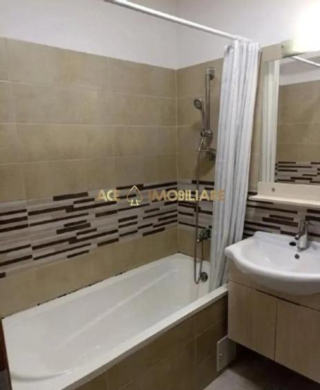 Apartament cu 2 camere decomandat, mobilat în Ozana