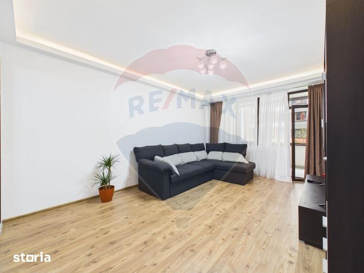 Apartament cu 3 camere, mobilat în Tractorul