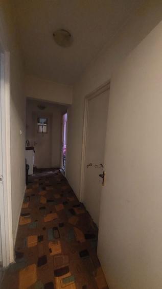 Apartament cu 4 camere semidecomandat în Ultracentral