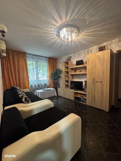 Apartament cu 2 camere semidecomandat în Mărgeanului
