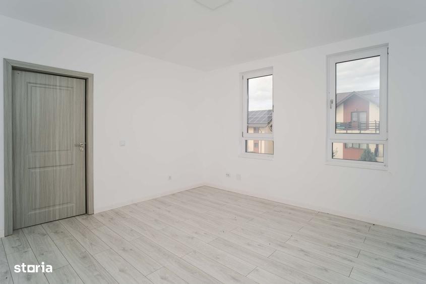 Casa / Vila NOUA 7 camere, 290 mp, 450 mp teren - Valea Lupului - 7