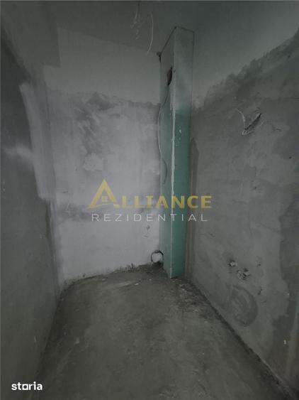 Apartament cu 3 camere decomandat în Apărătorii Patriei