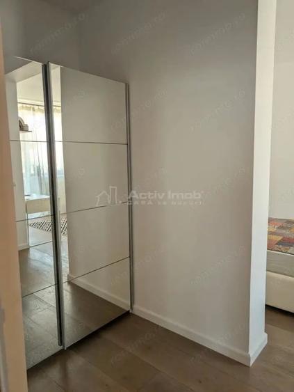 Apartament cu 3 camere decomandat în Vârteju