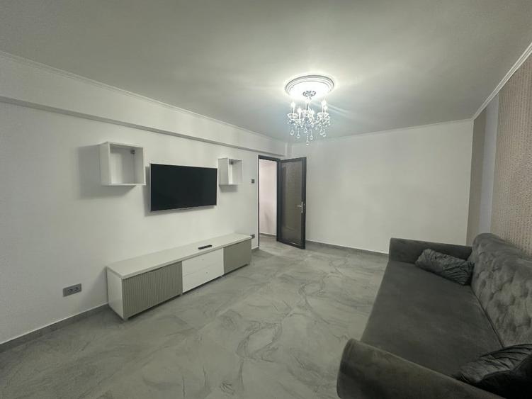 Apartament cu 2 camere decomandat în Cantacuzino