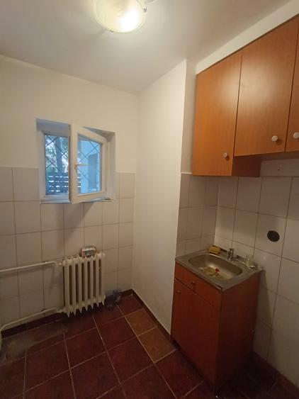 Apartament 2 camere, de vânzare în Gheorgheni strada Bușteni, zona  Hermes - 3