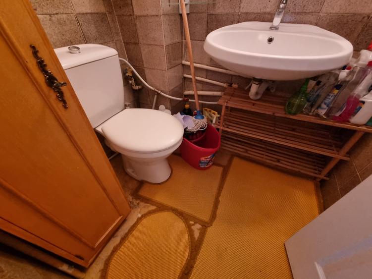 Apartament cu 3 camere decomandat, mobilat în Bistrița Lac