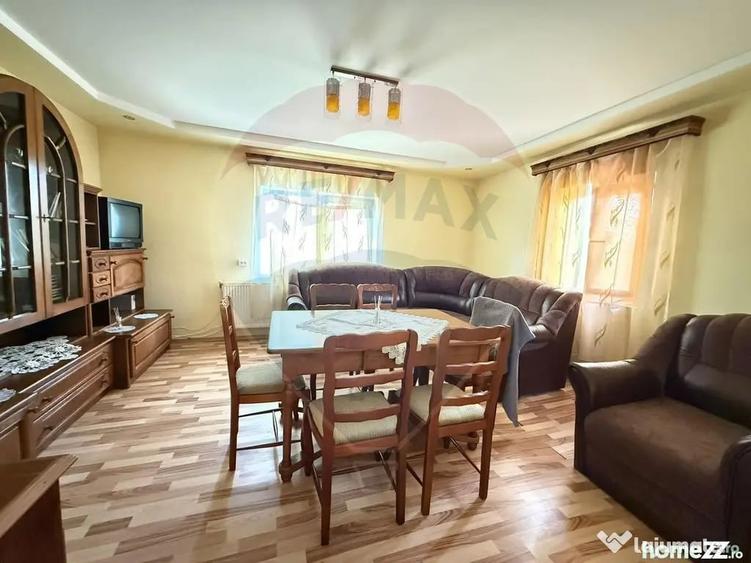 Casă cu 5 camere cu Teren 1056 Mp în Șaru Dornei