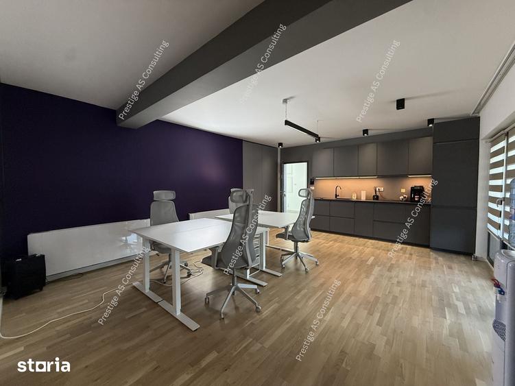 Apartament cu 3 camere în Aradului