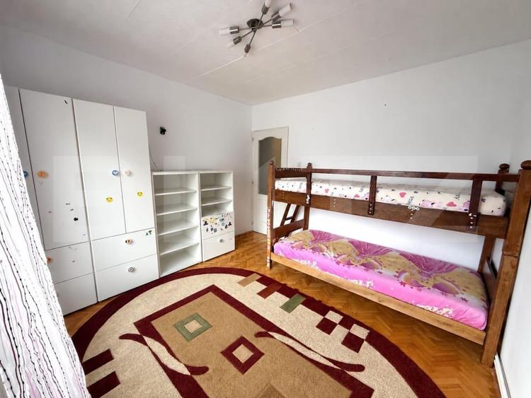 Apartament cu 3 camere decomandat, mobilat în Unirii