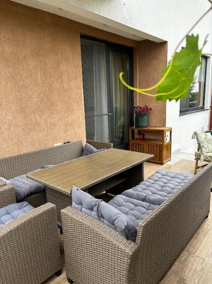 Duplex cu 5 camere cu Canalizare în Mogoșoaia