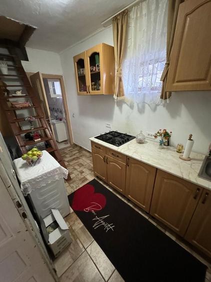 Casă cu 4 camere în Cefa