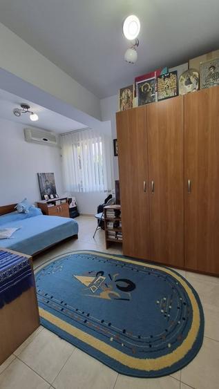Garsonieră decomandată în Brâncoveanu