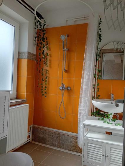 Apartament cu 2 camere semidecomandat în Sud