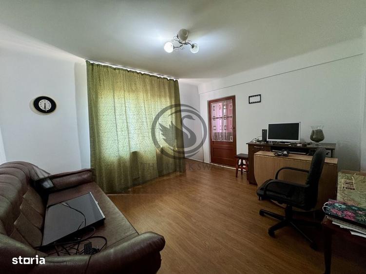 Casă cu 4 camere cu Teren 3117 Mp în Dumbrăvești