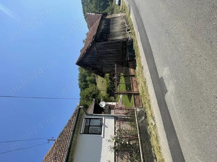Casă cu 3 camere în Baldovin