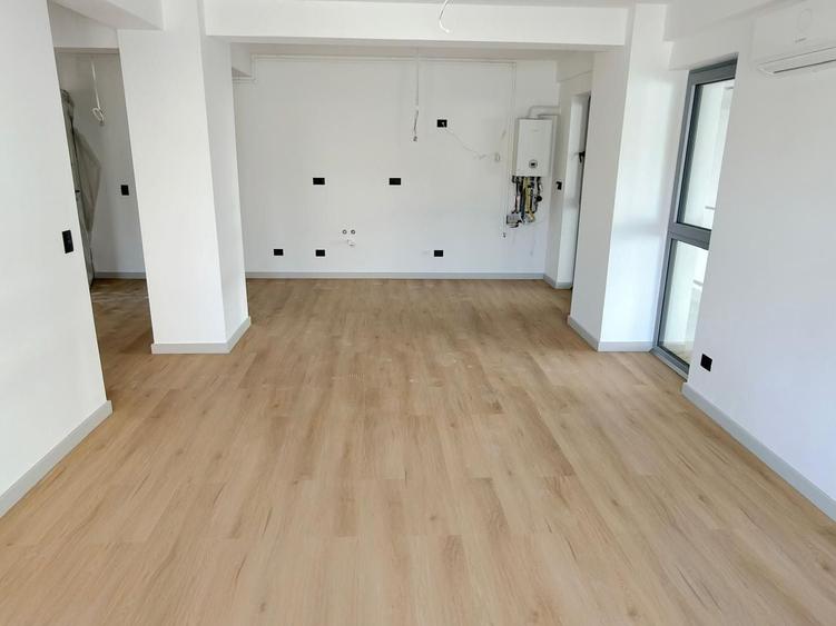 Apartament cu 2 camere decomandat în Lipovei