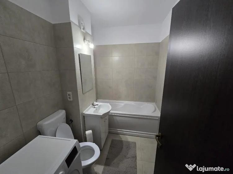Apartament cu 2 camere decomandat în Sânpetru