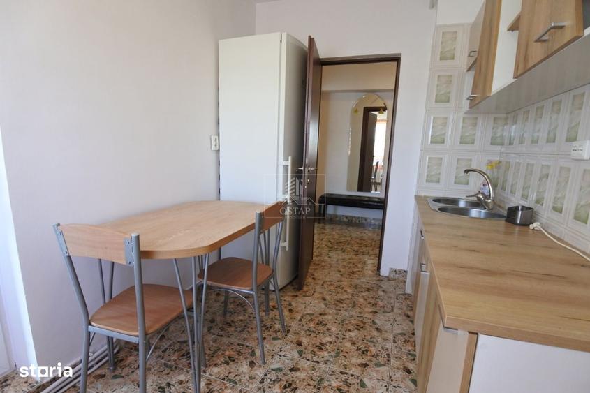 Apartament cu 3 camere în 9 Mai