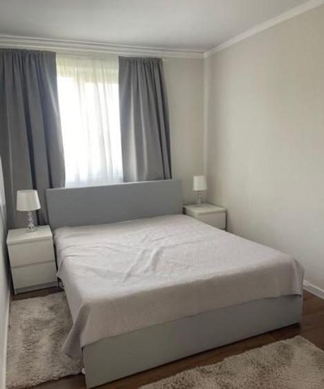 Apartament cu 3 camere decomandat, mobilat în Drumul Taberei