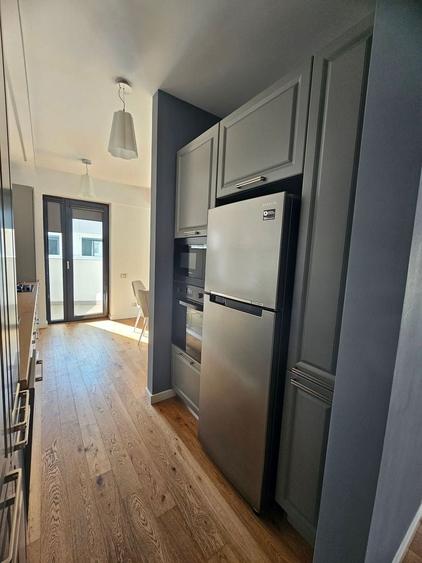 Apartament cu 2 camere decomandat în Băneasa