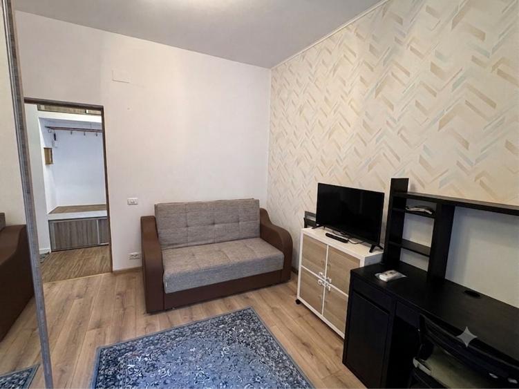 Apartament cu 2 camere decomandat în Brezoianu