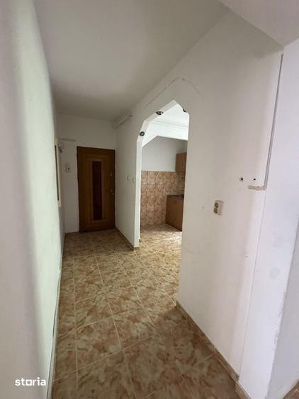 Vand apartament 2 camere etaj 2 strada independentei - 4