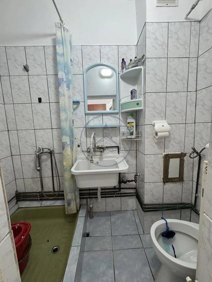 Garsonieră semidecomandată în Calea Moldovei