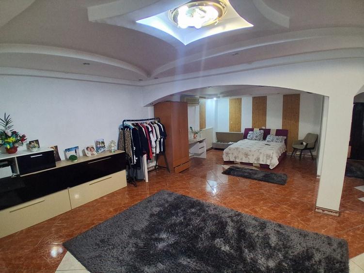 Casă cu 4 camere în Nordului