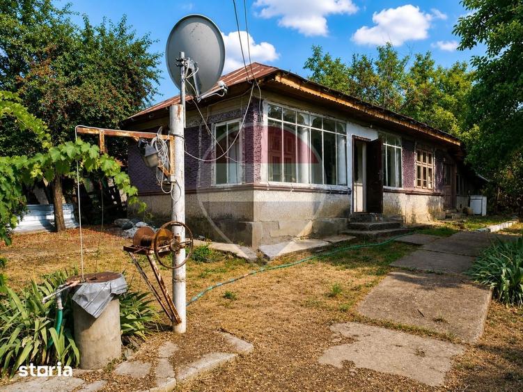 Casă cu 3 camere cu Teren 1200 Mp în Călugăreni
