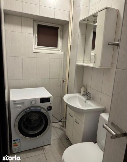 Apartament cu 3 camere decomandat, mobilat în Ozana