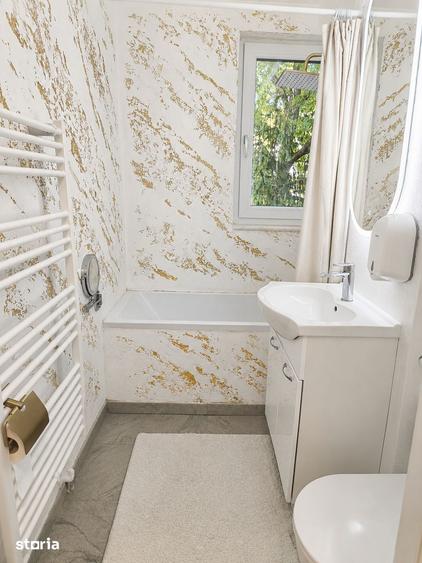 Apartament cu 3 camere în Aleea Carpați