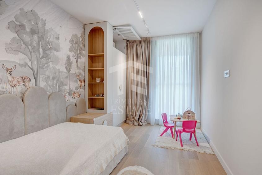 Apartament cu 3 camere decomandat, mobilat în Tunari