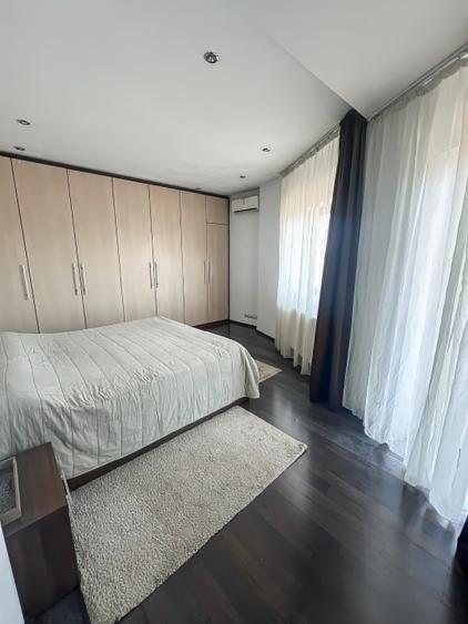 Apartament cu 3 camere semidecomandat, mobilat în Voluntari