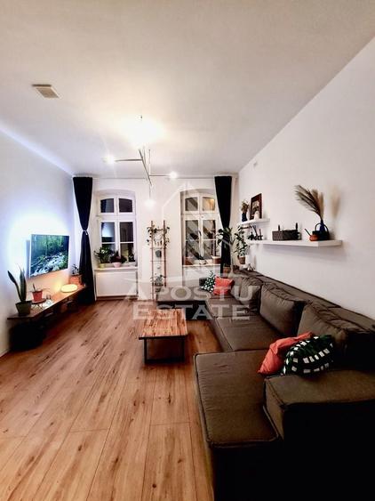Apartament cu 3 camere nedecomandat, mobilat în Badea Cârțan
