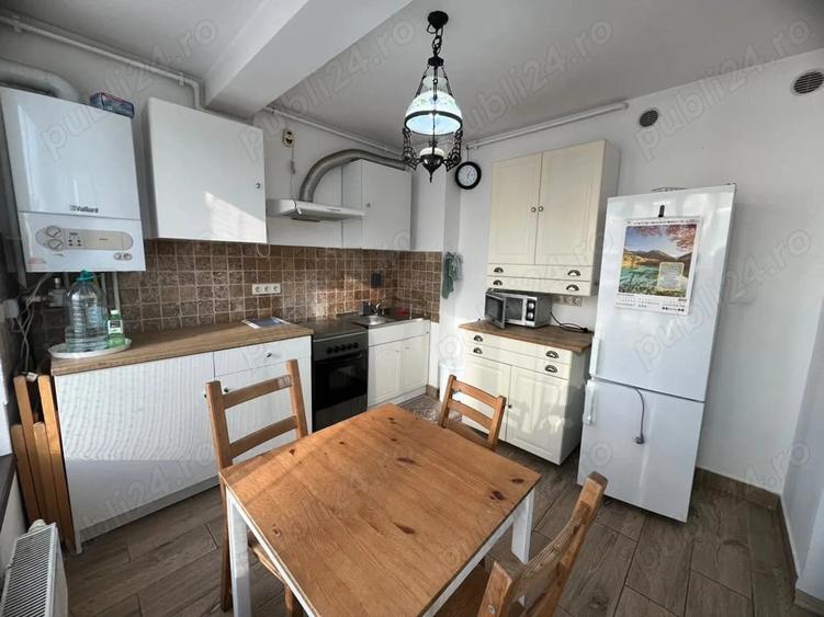 Apartament cu 2 camere decomandat în Tudor