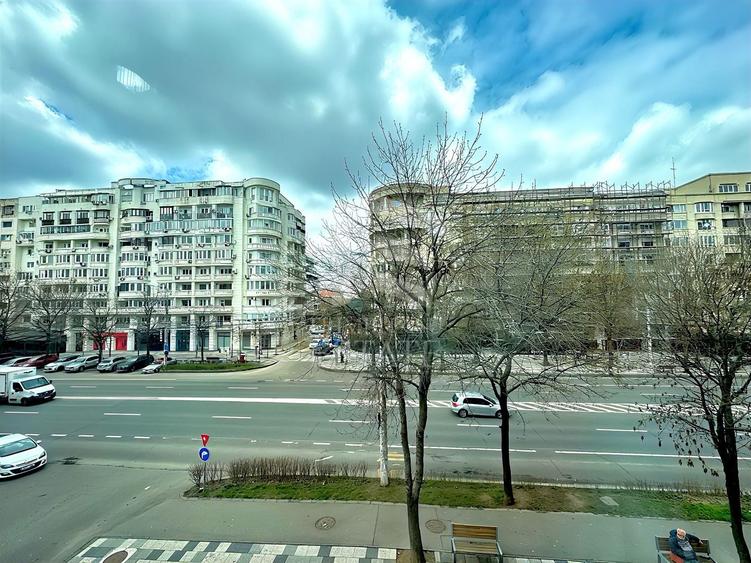 Decebal | 3 camere 97 mp utili | Centrală proprie | Etaj 2/8 - 10